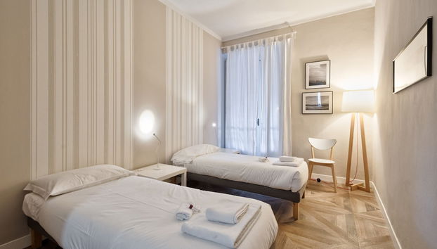 Porta Nuova Railway Station Flat - Photo 4, Chambre