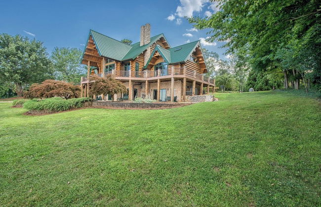 Azalea Retreat by Avantstay Sleeps 34 & Pool - Foto 25