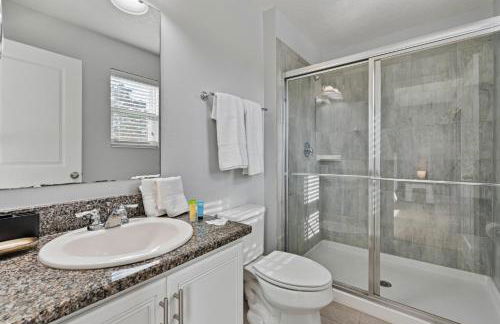 Amazing 4BdrmsPrivate Hot Tub7 miles from Disney - Foto 8