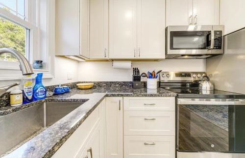 2 Mi to Grimes Cove! 2-Story Unit on 3 Acres - Foto 12