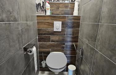 4 chambres - 200m2 - Parking - Jardin - Foto 45