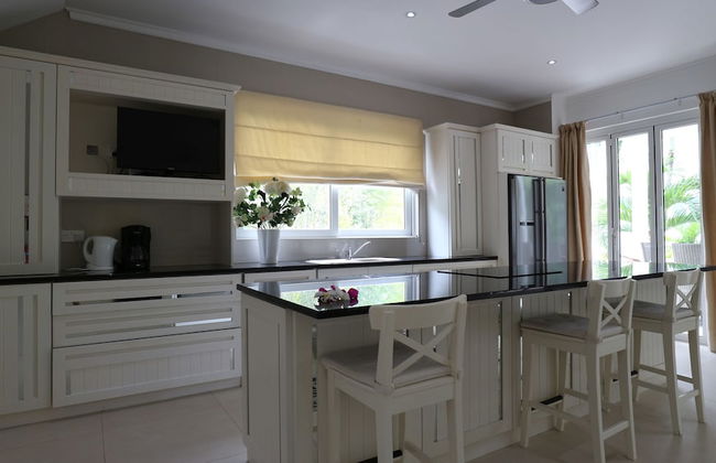 Las Brísas Villa - Chateau Elysium - Foto 9