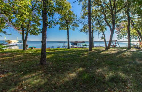 Dog Friendly Leech Lake Home w Perfect Beach Garage Boat Lift - Foto 22