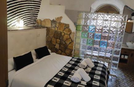 Cueva El Cortijo Gachas - Photo 29