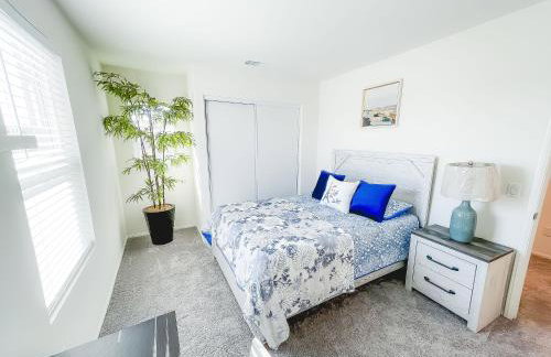 California 3-Bedroom Desert Escape With Garden - Foto 55