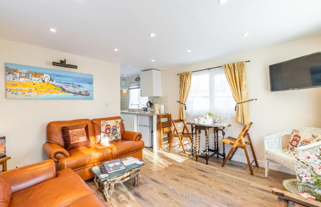 Host Stay Two Hoots Chalet - Foto 6