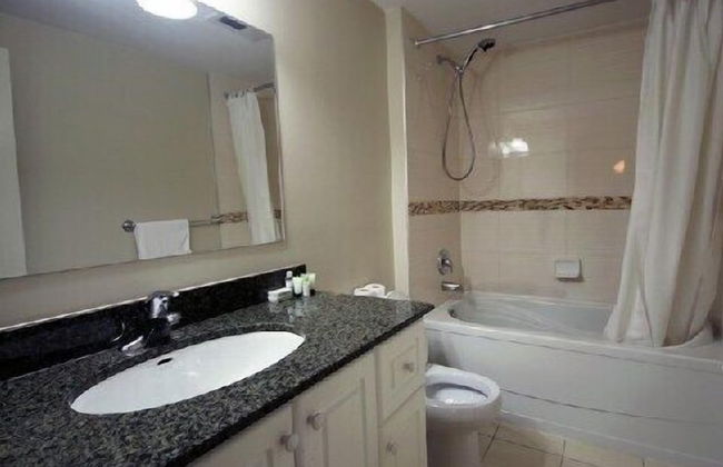 WhiteHall Suites- Yorkville - Photo 33