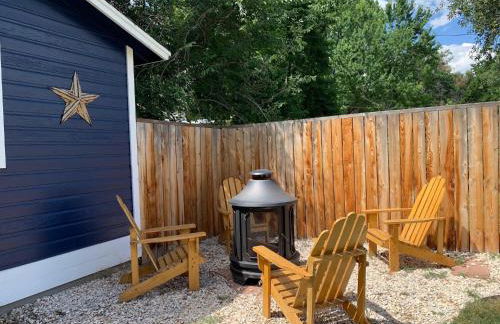 The Cottage! Chic Bungalow Near Old Town Square! - Foto 37