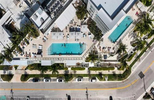 The Glamour of Upscale Downtown Ft. Lauderdale - Foto 24