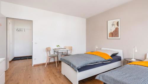 Große Wohnung mit 7 Betten und Balkon - Foto 3