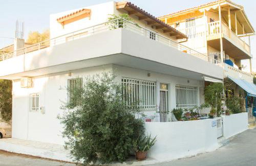 Johnny's Apartment - Photo 45