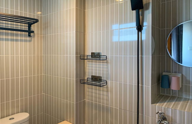 Comfort And Nice 2Br At Cinere Resort Apartment - Photo 15