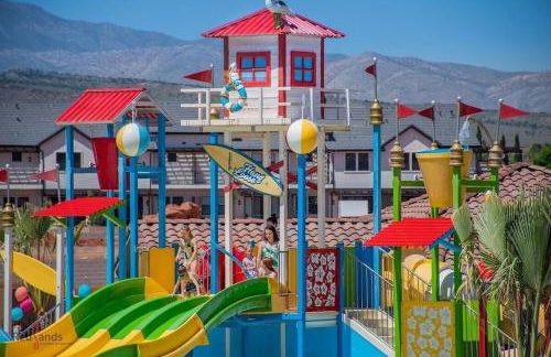 PV 110 Themed Rooms, PS4, Ping Pong, Pack n` Play, Electric Fire Place, Games, and More - Photo 63