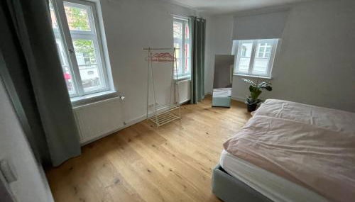 Dachau Altstadt Apartment mit Küche für bis zu 6 Gäste nahe Schloss und ÖPNV - Foto 5, wardrobe