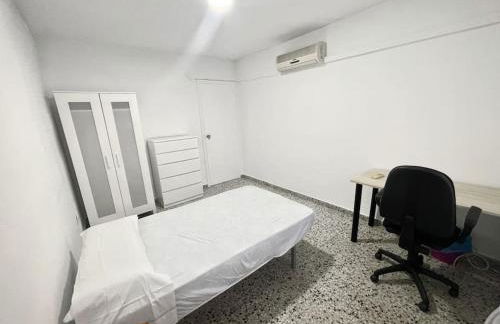 Piso completo en Calle Rafael - Photo 9