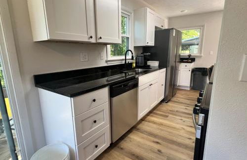 Cozy updated lake - Foto 11