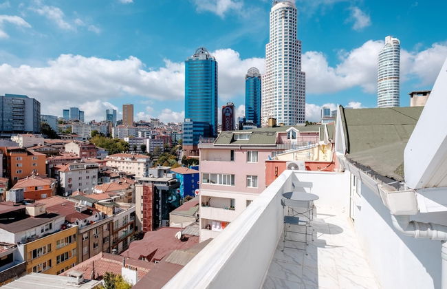 Vibrant Duplex With Terrace 2 min to Cevahir Mall - Foto 18