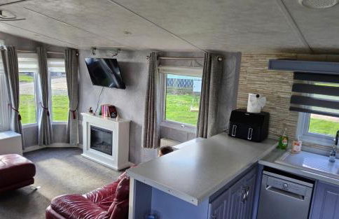 Cosy caravan in Billing Aquadrome - Photo 26