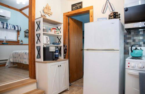 ZaLo House Waterline cabin with Hot Tub Pets - Foto 7