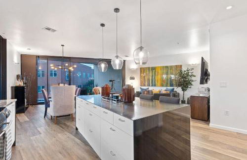 2BR Designer Condo on Trendy East 11th St, Downtown Austin - Foto 33