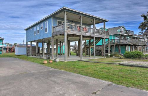 Ocean View and Grill Crystal Beach Bungalow! - Foto 34