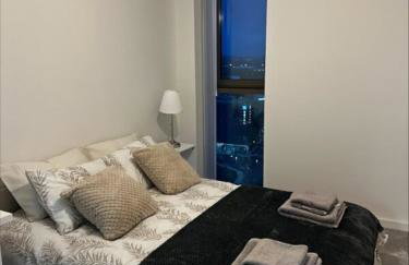 1BD City-Centre Magical Views - Foto 15