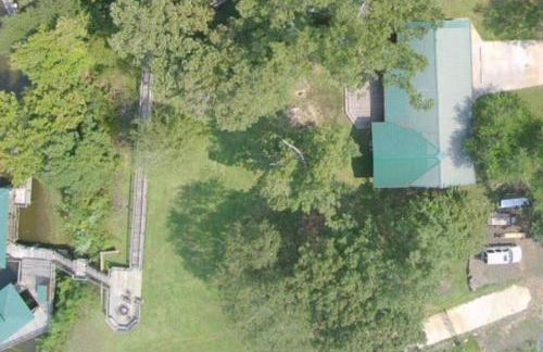 Cozy lakefront cabin with boat house and ramp on T - Foto 29