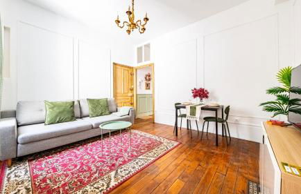 Appartement cosy avec terrasse, accès gare Dijon à pied - Foto 16