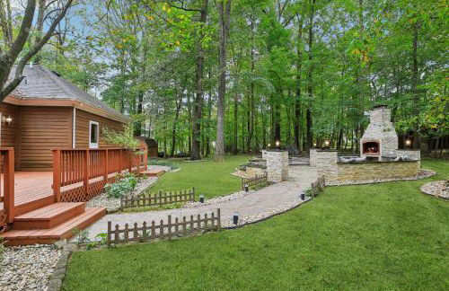 DC Luxury Retreat in Forest Spacious Full of Fun - Foto 80