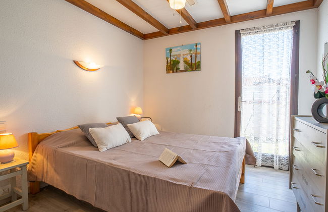 3 bedroom House in Saint-Cyprien with terrace - Photo 13