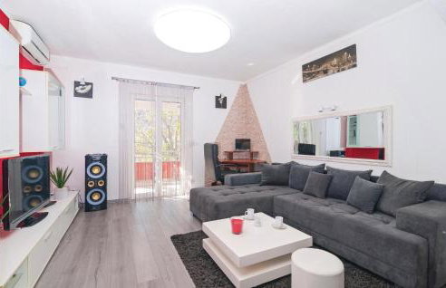 Beautiful Home In Srinjine With Sauna - Photo 20