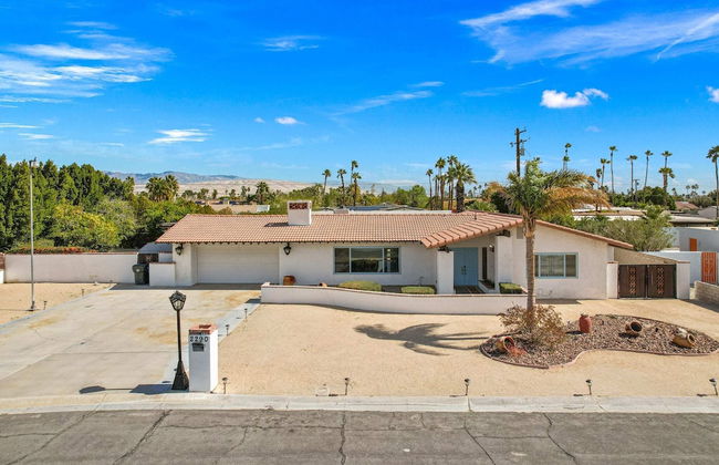 The Sunnyside House - Photo 16