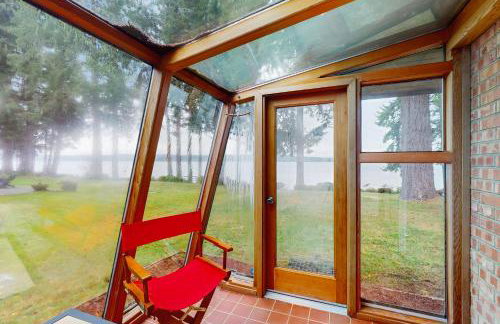 On Misty Tides - Foto 21