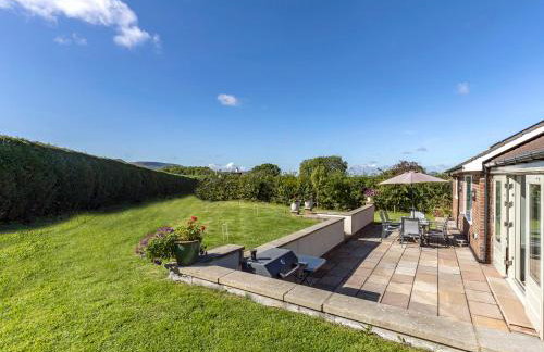 The Lodge - Photo 34