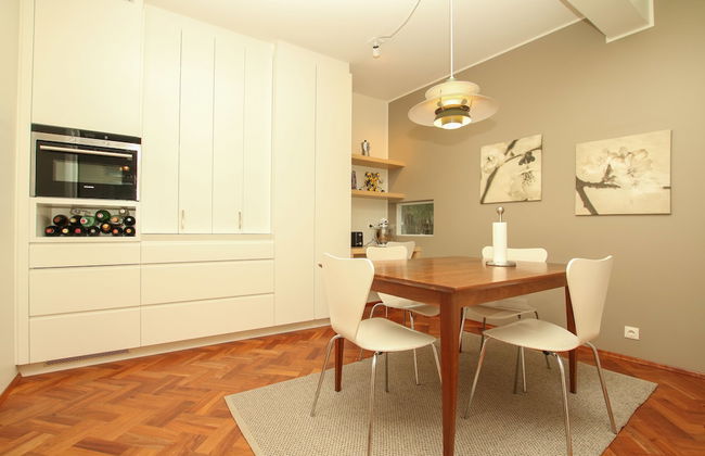 Large Modern Family House - Foto 10