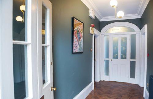 Skeldale House 'All Creatures Great & Small' Luxury Apartments & Studios in Askrigg, Yorkshire Dales - Photo 41