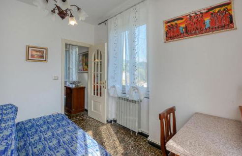 2 Bedroom Awesome Apartment In Terrile - Foto 15