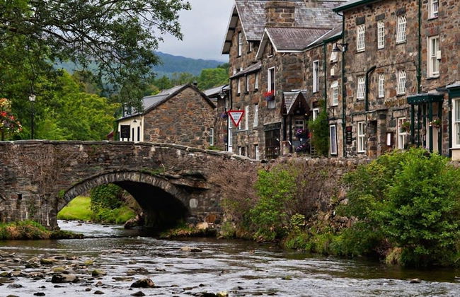 The North Wales Gathering - Hot Tub Sleeps Up 16 - Foto 29