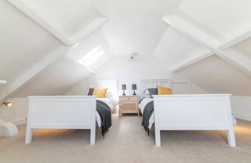 Curzon House - Photo 19