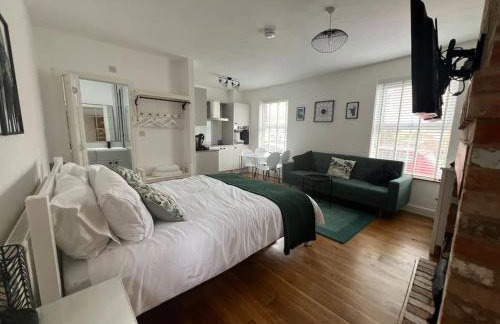 The Grocery Shop - Foto 19