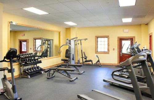 Beautiful 2BD condo in an equestrian themed resort with tons of activities for the family - Foto 21
