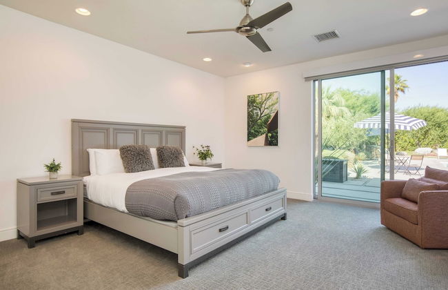 Sleeps 40 3 Luxe Villas Next to Empire Polo Club Putting Green & Pickleball - Foto 23