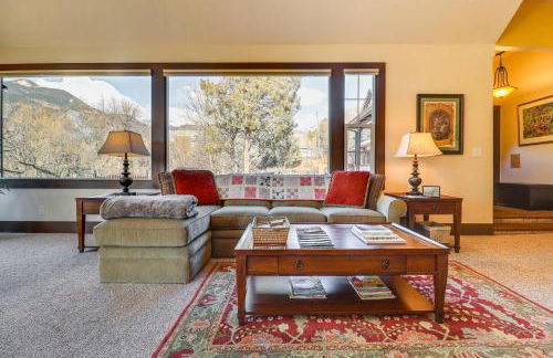 Spacious Manitou Home with Views in Central Location - Foto 4
