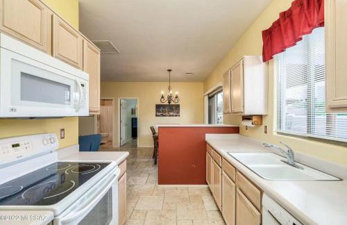 55 Plus 2-bedroom, 2-bathroom Townhouse in The Springs at Santa Rita - Foto 44