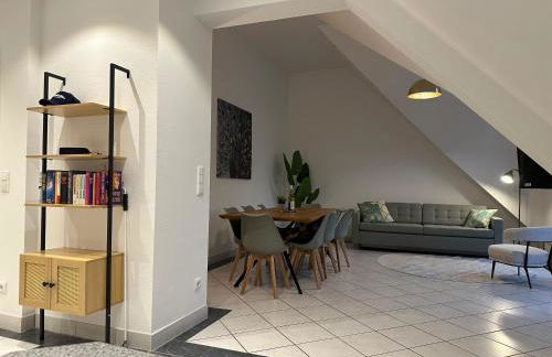 Grand Suite - Perfekt für 6-8! Parken Flughafen - Foto 3