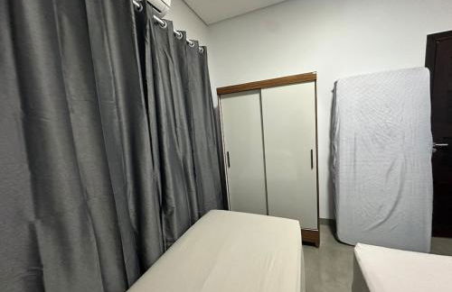 Casa vaga 2 carros ou caminhonete, 2 quartos, espaçosa, completa para 8 pessoas - Foto 16