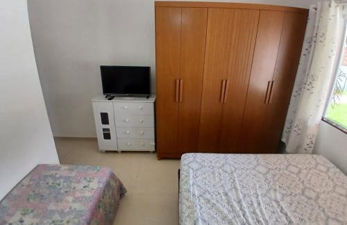 Casa com piscina e ar condicionado perto da Lagoa - Foto 11