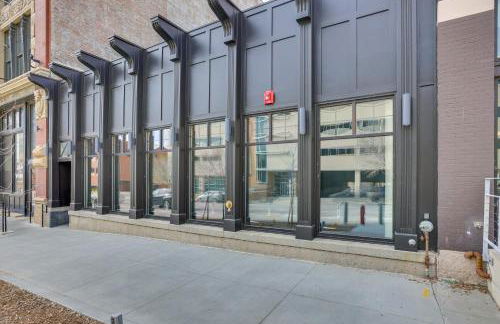 Downtown Omaha Getaway with Deck and Gas Grill! - Foto 30