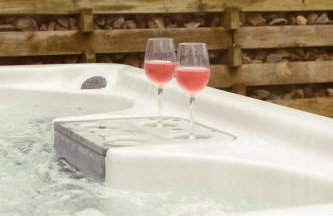 Point View - Award Winning Apartments with Private Hot Tub & Parking - Foto 33