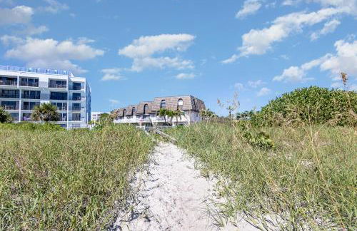Ocean Front by Cocoa Beach Pier - Foto 27